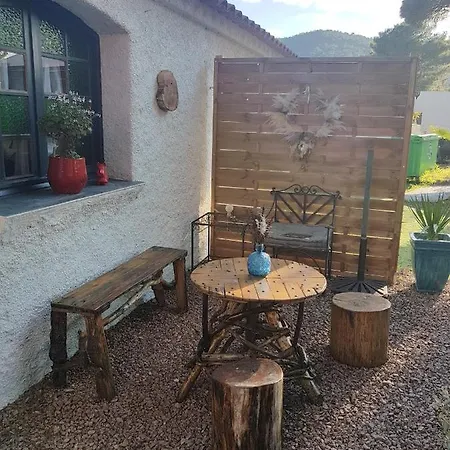 Terra Rossa- Clim- Pieds Dans L'eau Apartment *