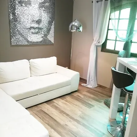 Terra Rossa- Clim- Pieds Dans L'eau Apartment