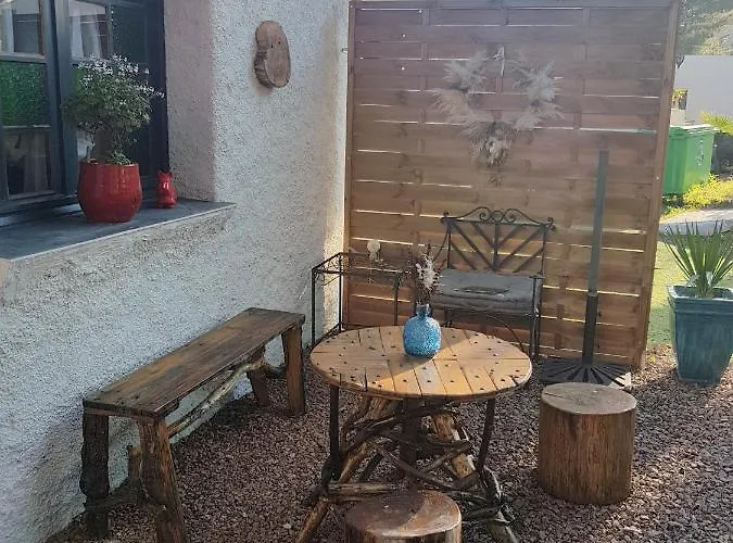 Terra Rossa- Clim- Pieds Dans L'eau Apartmán *